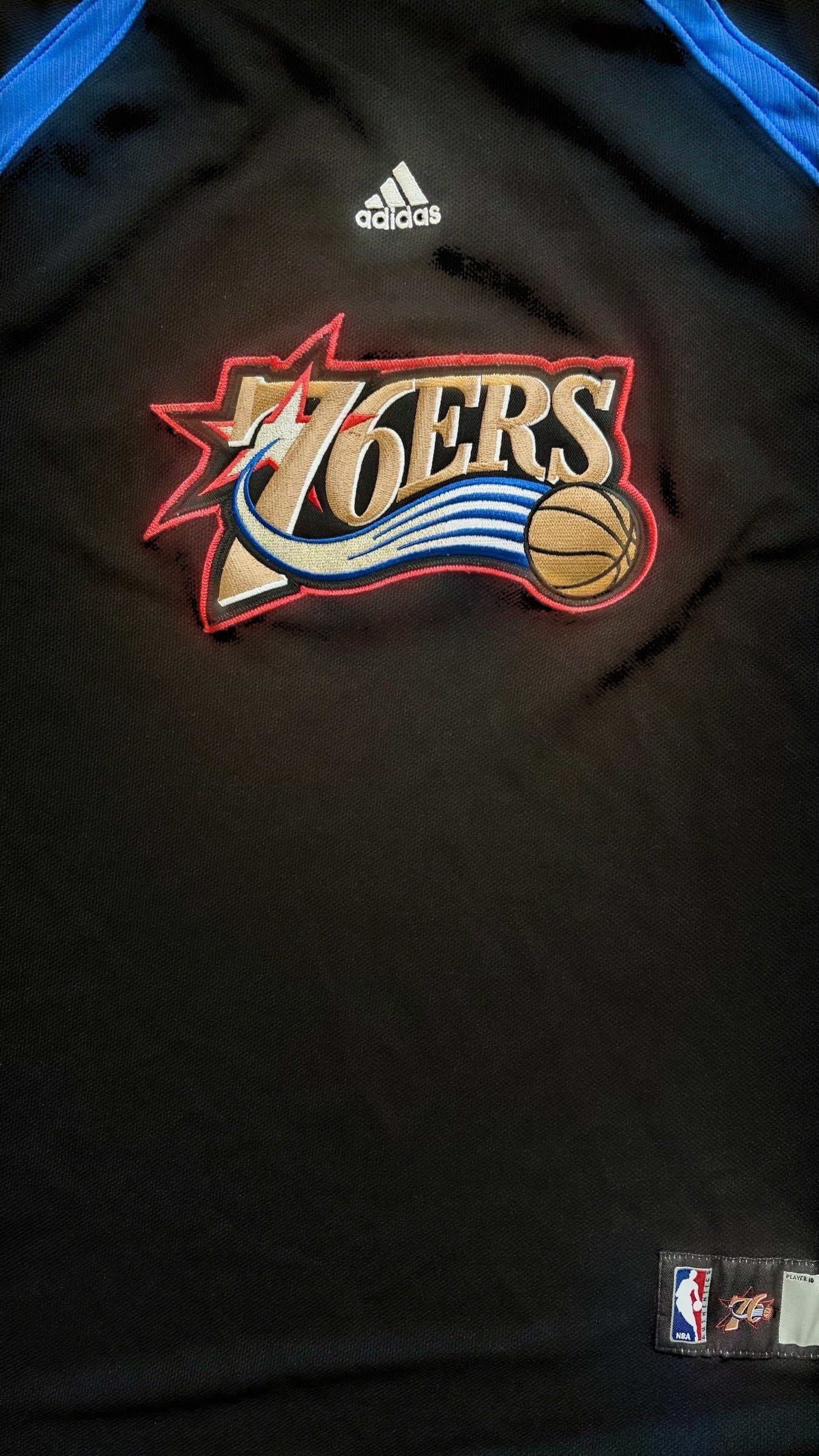 Philadelphia 76ers Shirt Jersey Basketball Club Crest Detail